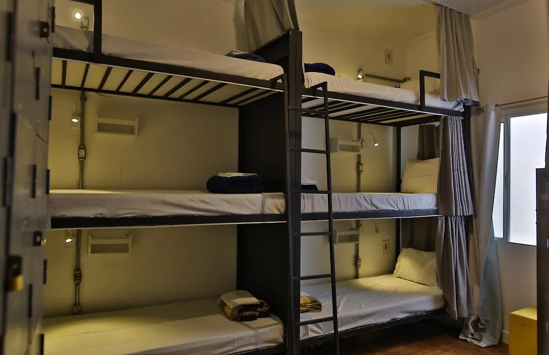 Lamparina Hostel-1